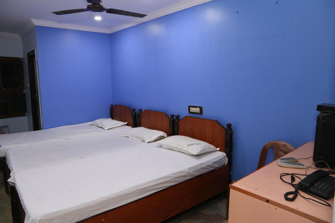 Vani Lodge Visakhapatnam Exterior foto